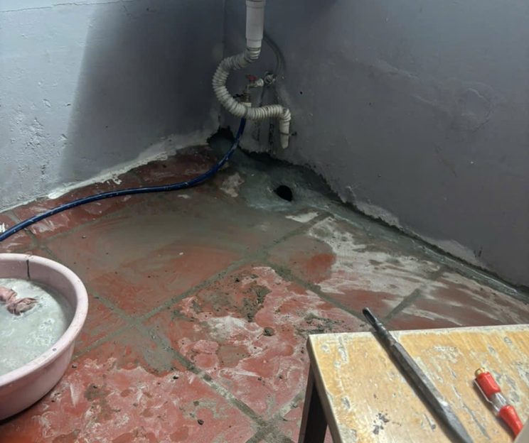 Đường ống chậu rửa sau khi sửa nước tại nhà