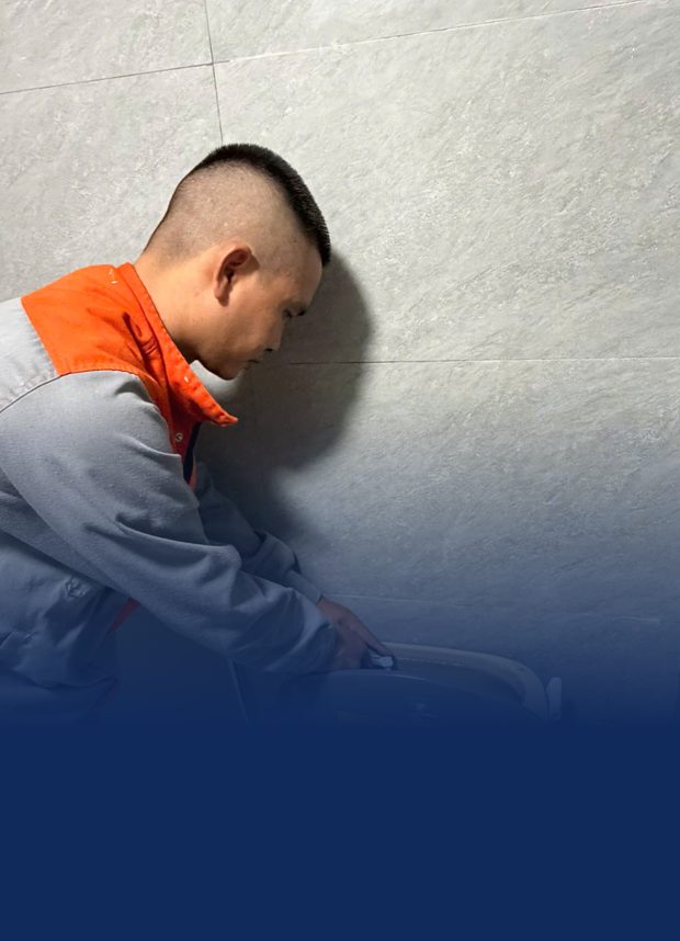 Thông tắc bồn cầu tại nhà
